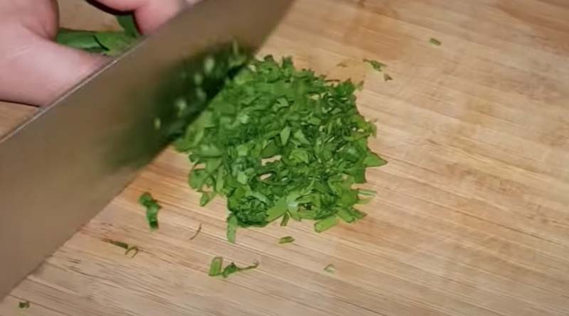 Зелень петрушки для салата