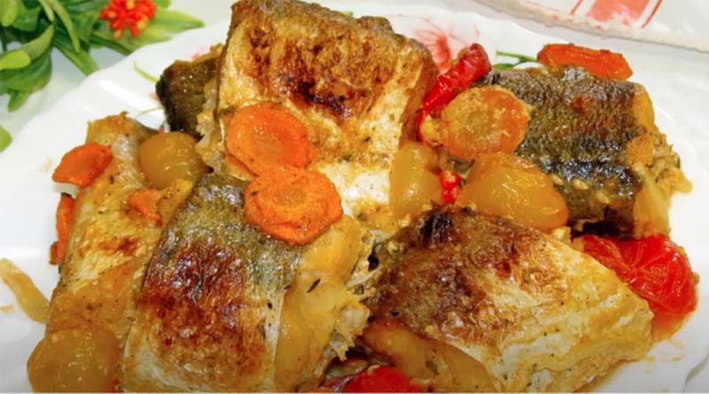 Рыба в сливочном соусе в духовке — 5 самых вкусных рецептов